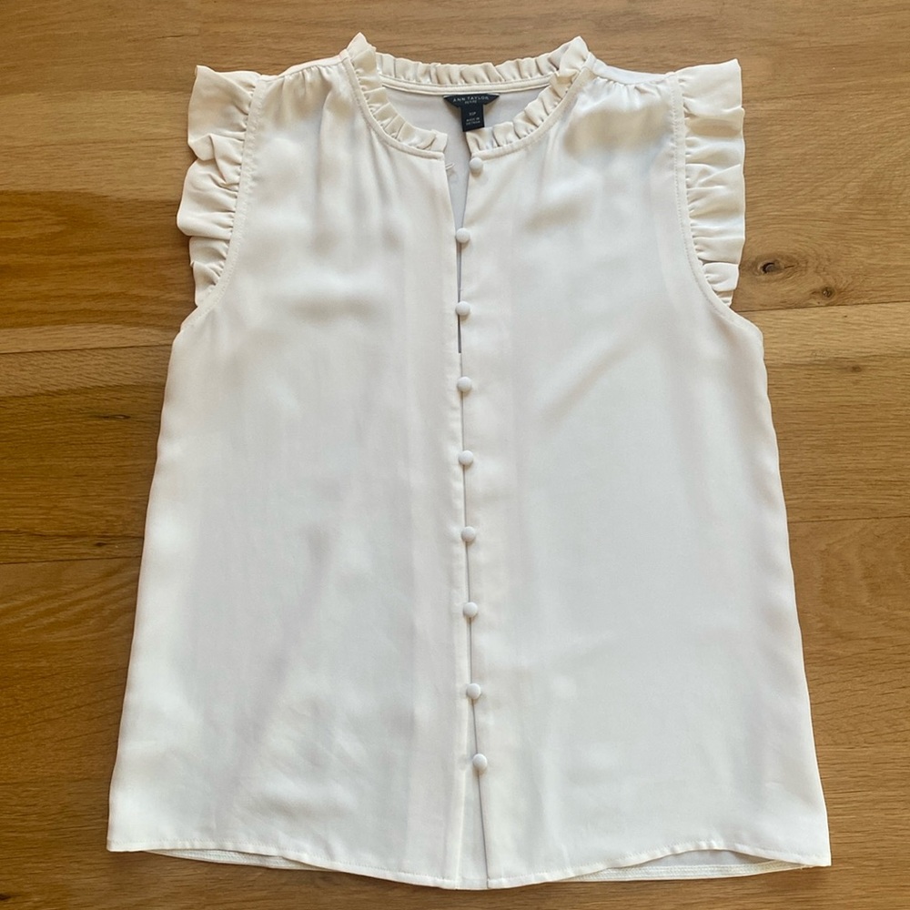 Ann Taylor W/k Mix Button Shell w/ Ruffles-PETITE